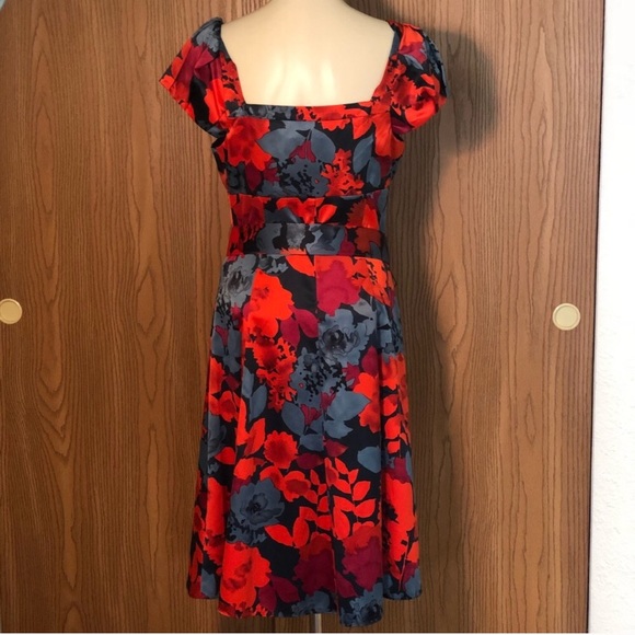 Limited dress floral - Picture 3 of 3